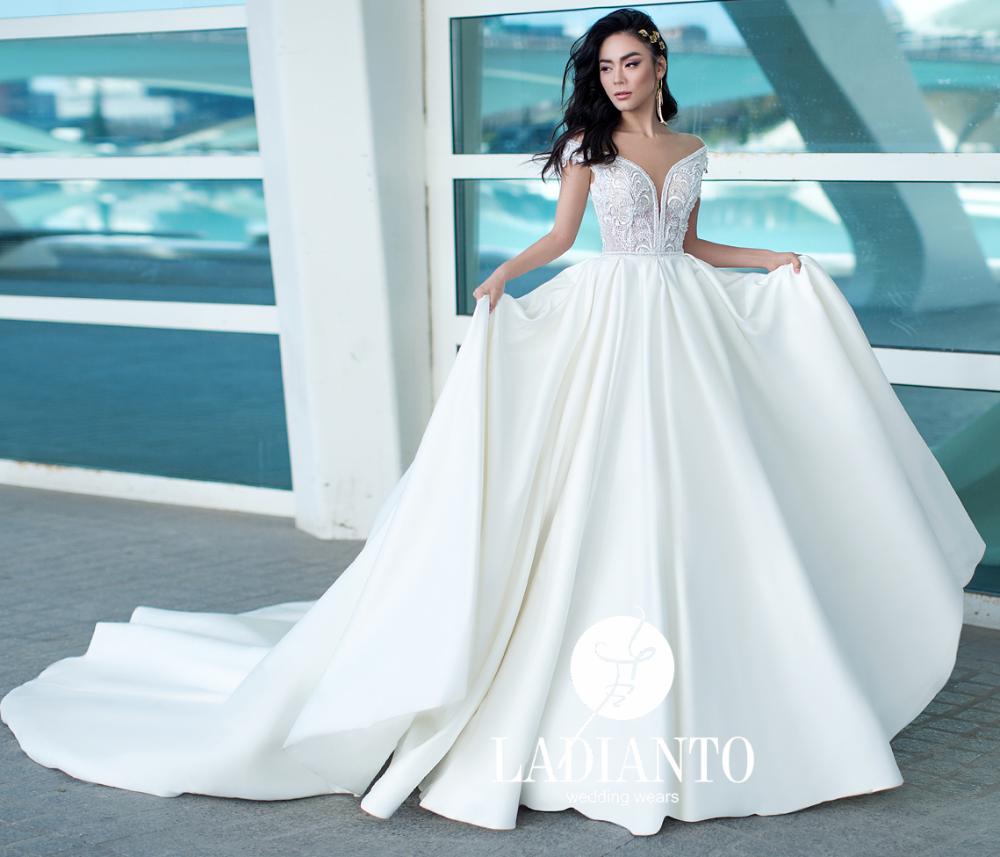 Свадебное платье #7311